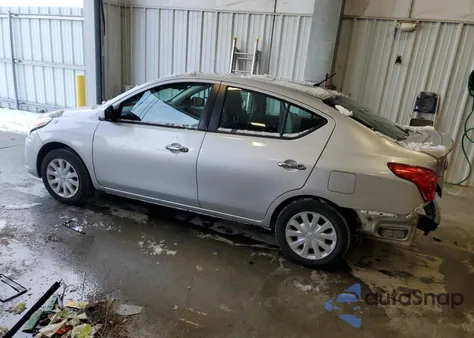 2017 Nissan Versa 1.6 S/1.6 S+/1.6 Sl/1.6 Sv из США, поврежденный, VIN 3N1CN7AP6HL814738